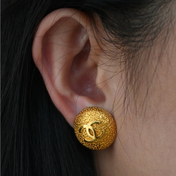 Chanel Textured Button Clip On Earrings - Picture 4 of 7